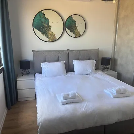 New In A Great Complex Διαμέρισμα *