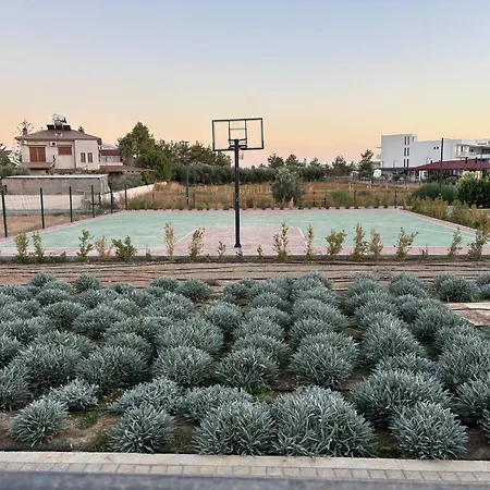 New In A Great Complex Apartament Yenibosazici