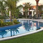 New In A Great Complex Appartement Yenibosazici
