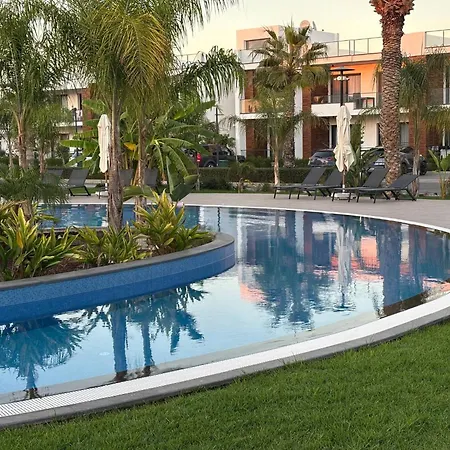 New In A Great Complex Апартаменты Agios Sergios