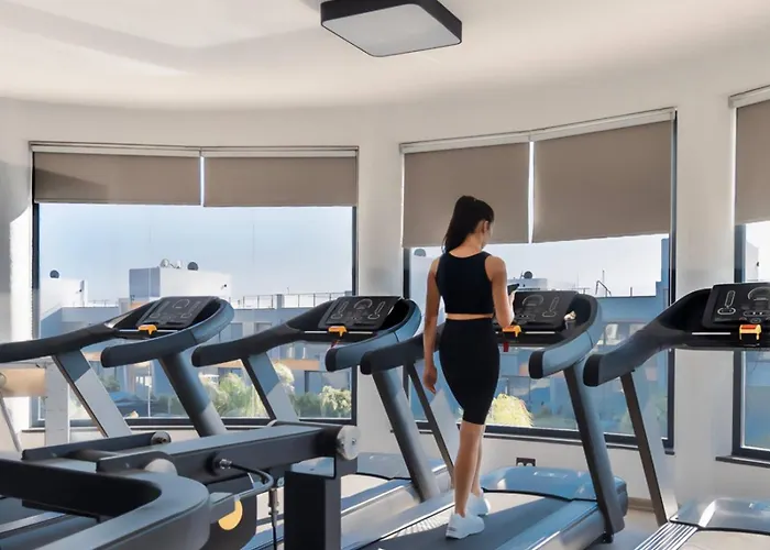 New In A Great Complex Apartment *